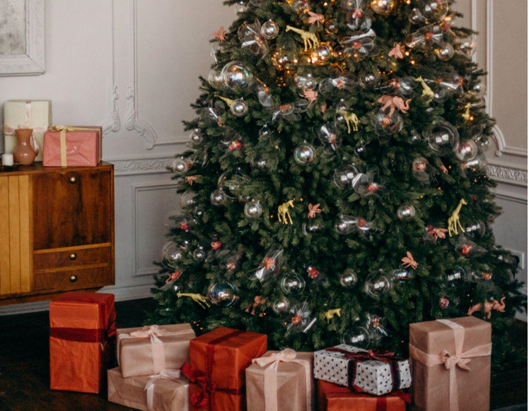 Why Full Artificial Christmas Trees are the Perfect Choice for Your Holiday Decor