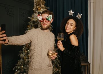 Choosing the Perfect Christmas Tree Skirt